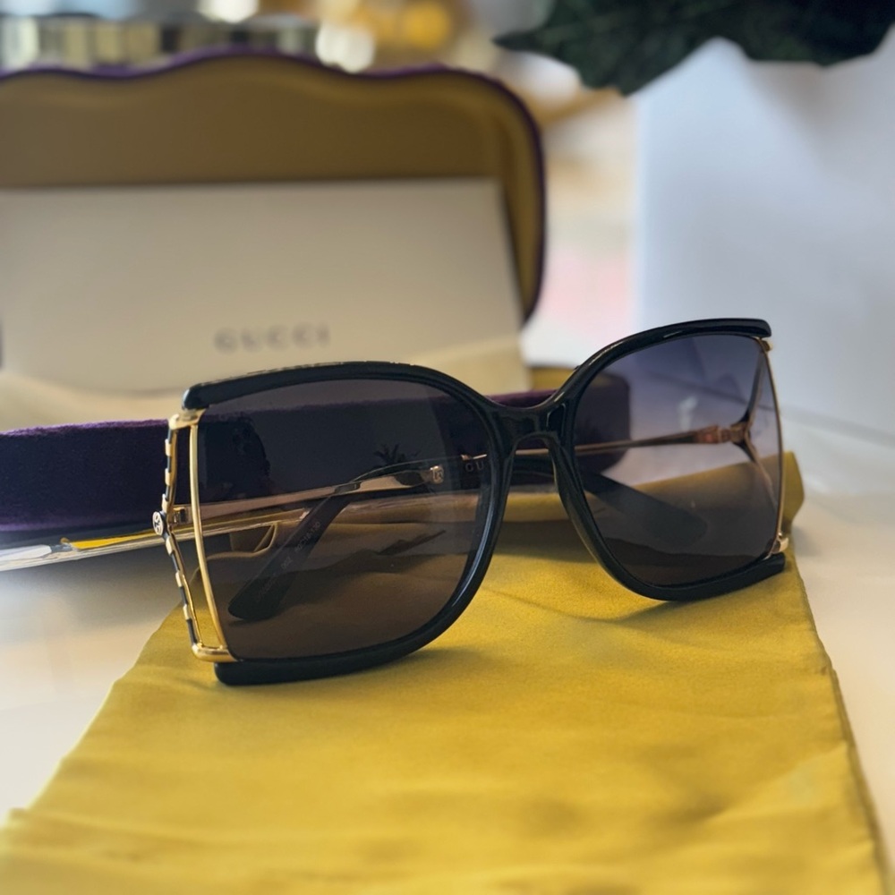 Authentic Gucci GG0592S Sunglasses | Gradient Lens | Iconic Bamboo Detail
